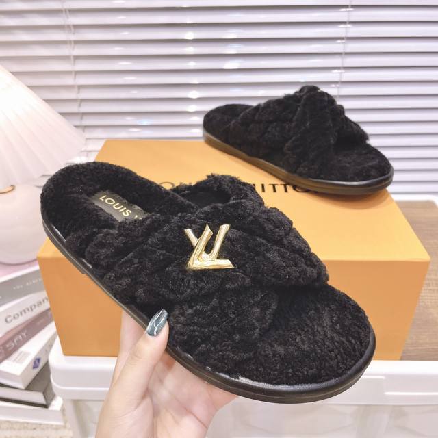 L家 P: 薄底 Size: 35-39 40 订做不退换 Lv Louis Vuitton Ss24 New Arrival～路易威登l家2024秋冬｜ 百分